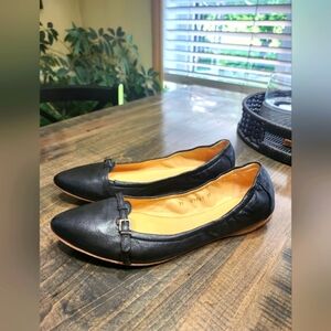Ladies Black Leather Lloyd Pointed Toe Ballet Flats Size 39